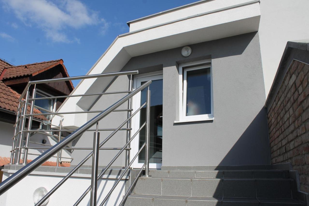 Apartmány pri Auparku Piest'any Exterior foto