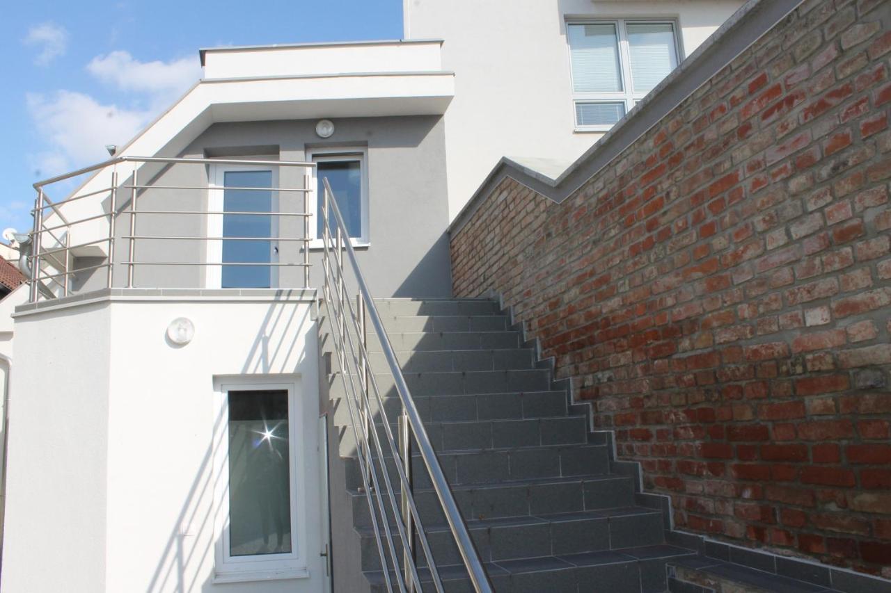 Apartmány pri Auparku Piest'any Exterior foto