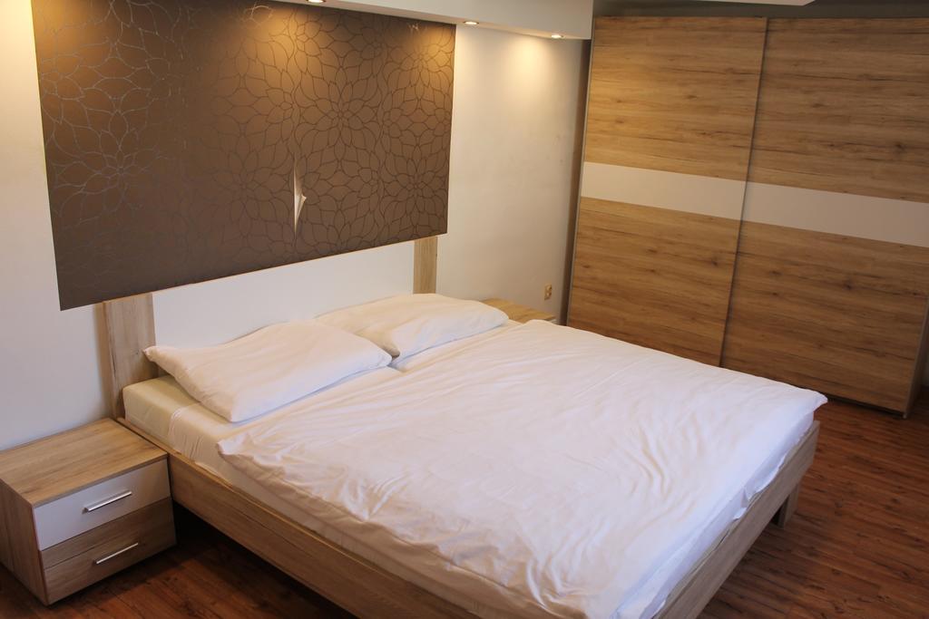 Apartmány pri Auparku Piest'any Exterior foto